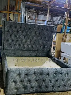 Chester Bed Colour Grey
