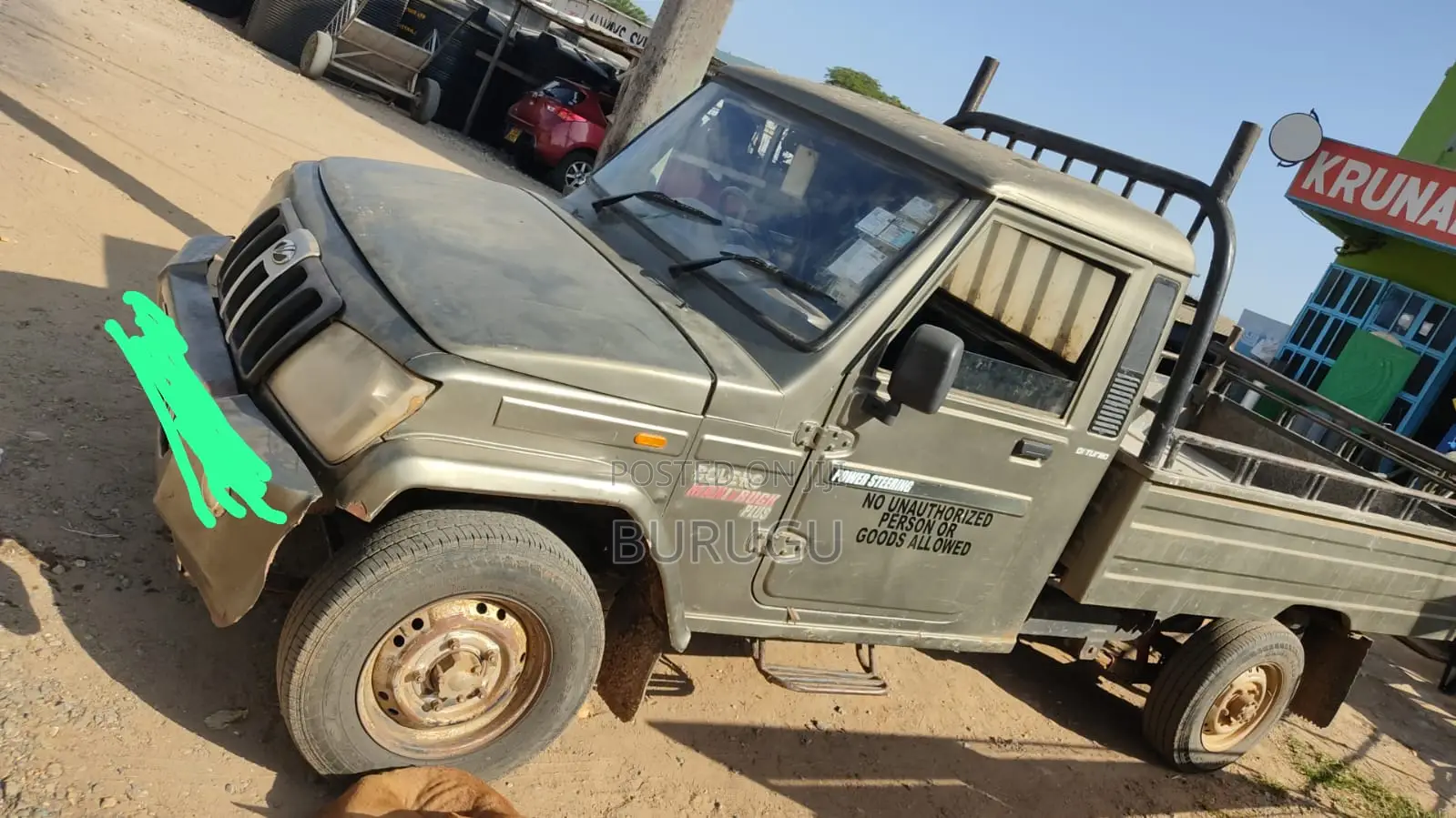 Mahindra Commander 2015 Matt Black