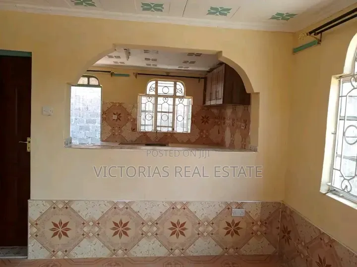 3bdrm Apartment in Complex Utawala for rent