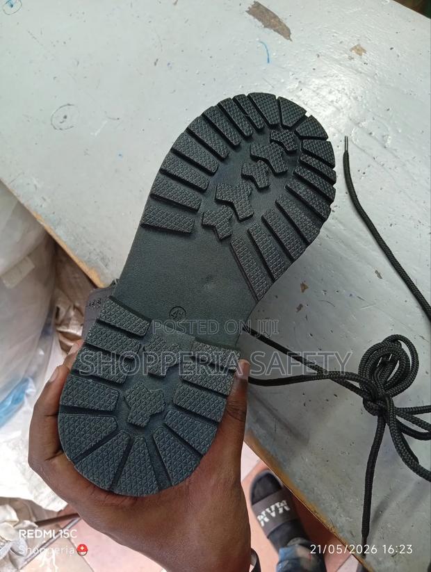 Security Boots - thumbnail 2