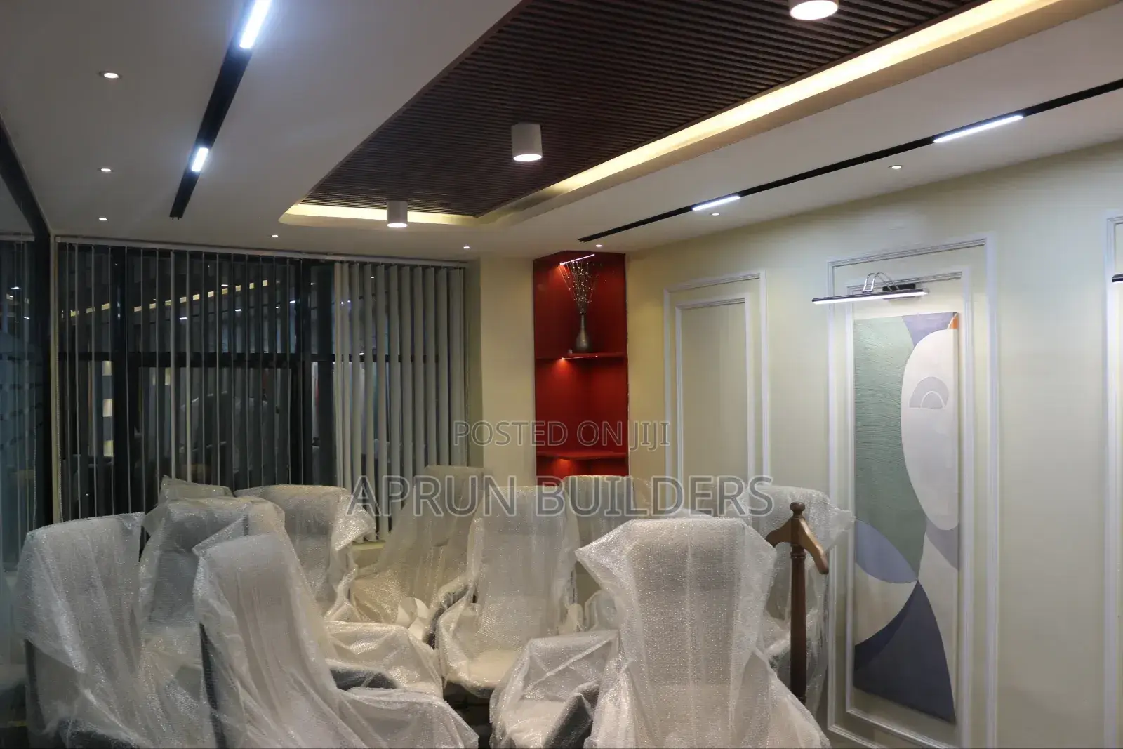 Construction Manager and Interior Designer