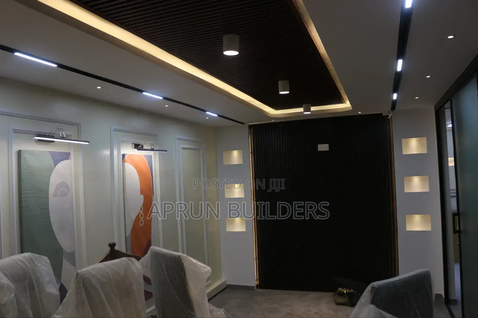 Construction Manager and Interior Designer