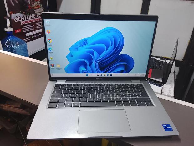 Laptop Dell Latitude 5440 16GB Intel Core i5 SSD 256GB