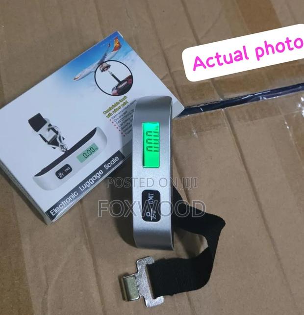 Portable Digital Luggage Scale - thumbnail 2