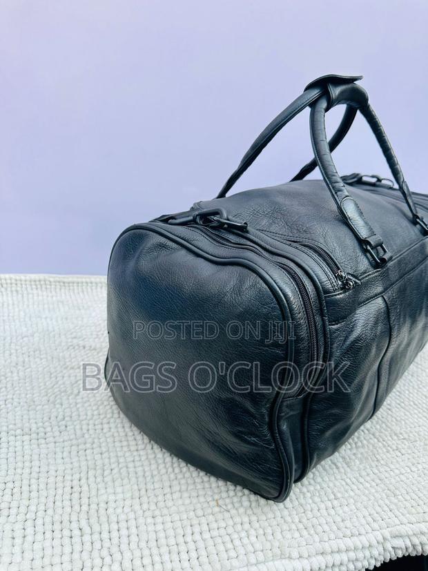 Large Black Leather Travel Duffle Bag - Multi-Pocket Weekender - thumbnail 5