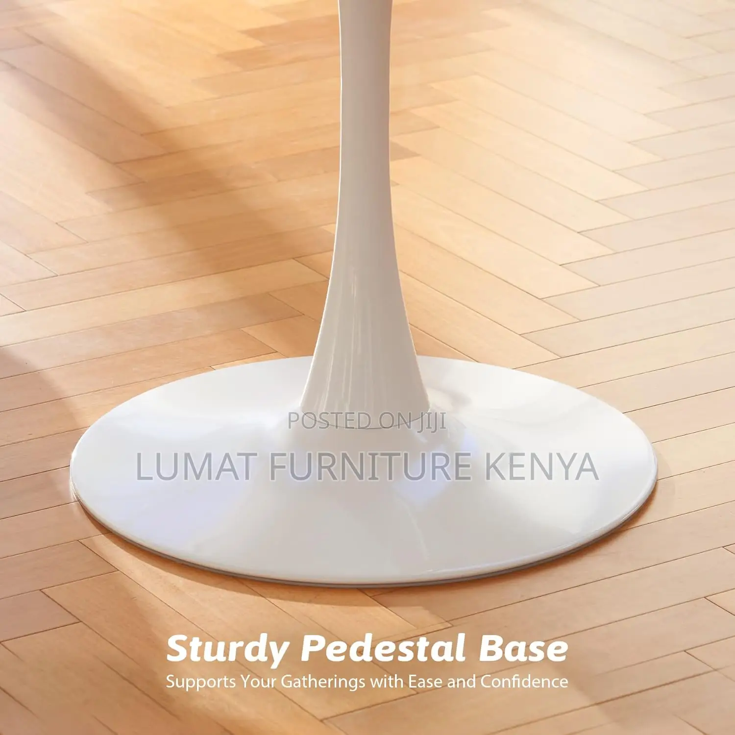 White Round Eames Table
