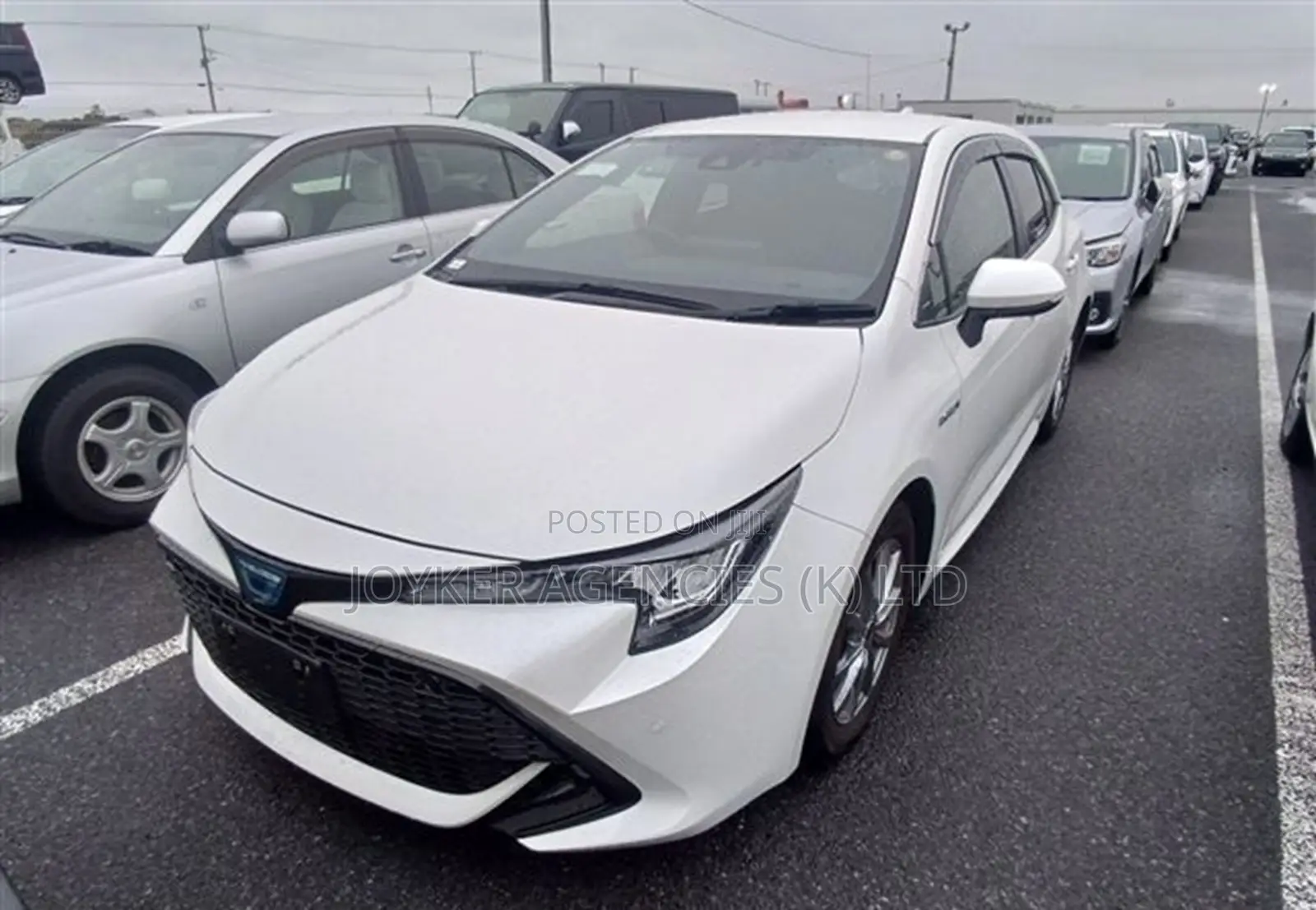 Toyota Corolla Hatchback 2019 Pearl