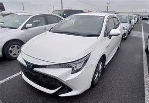 Toyota Corolla Hatchback 2019 Pearl