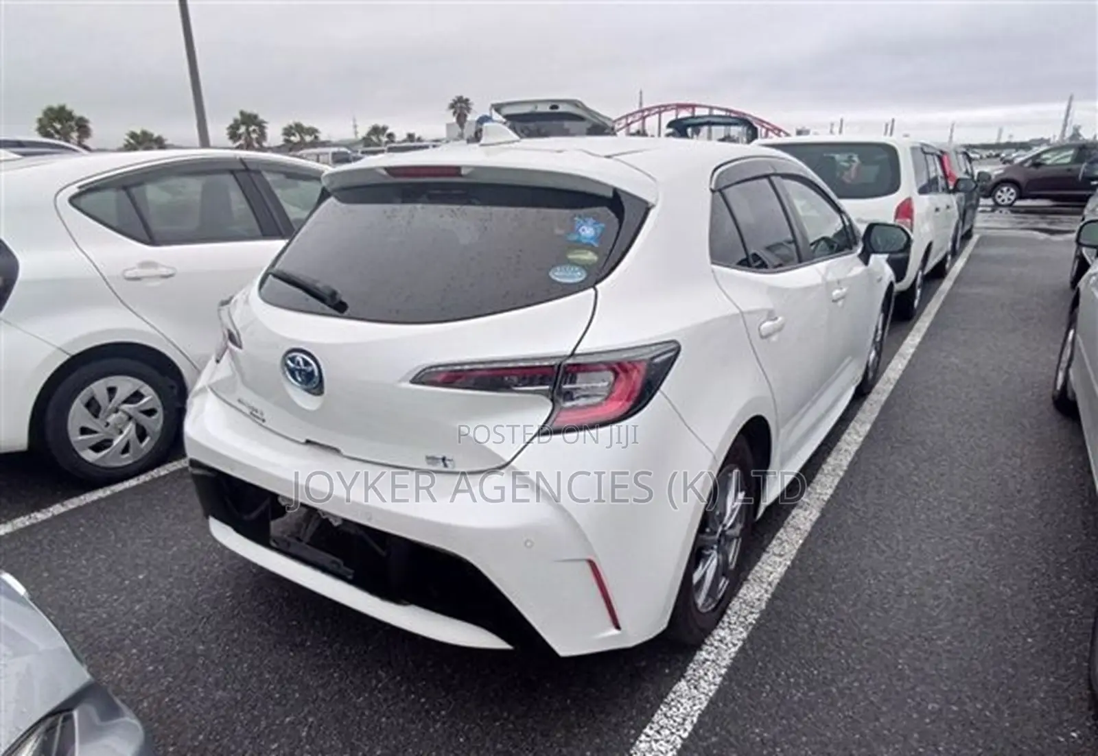 Toyota Corolla Hatchback 2019 Pearl