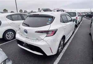 Toyota Corolla Hatchback 2019 Pearl