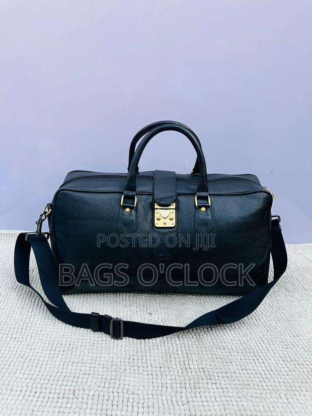 Black Classic Leather Duffle/Travel Bag - High Quality