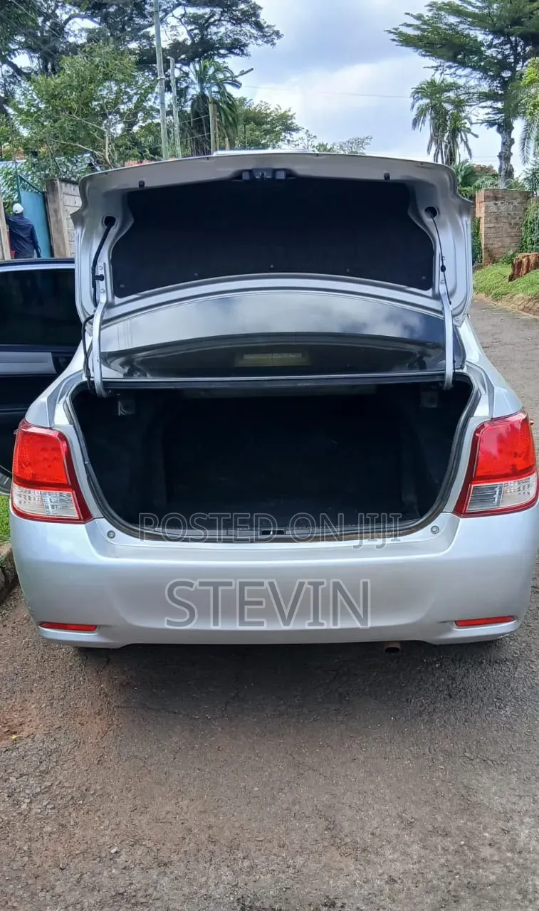 Toyota Axio 2014 Silver