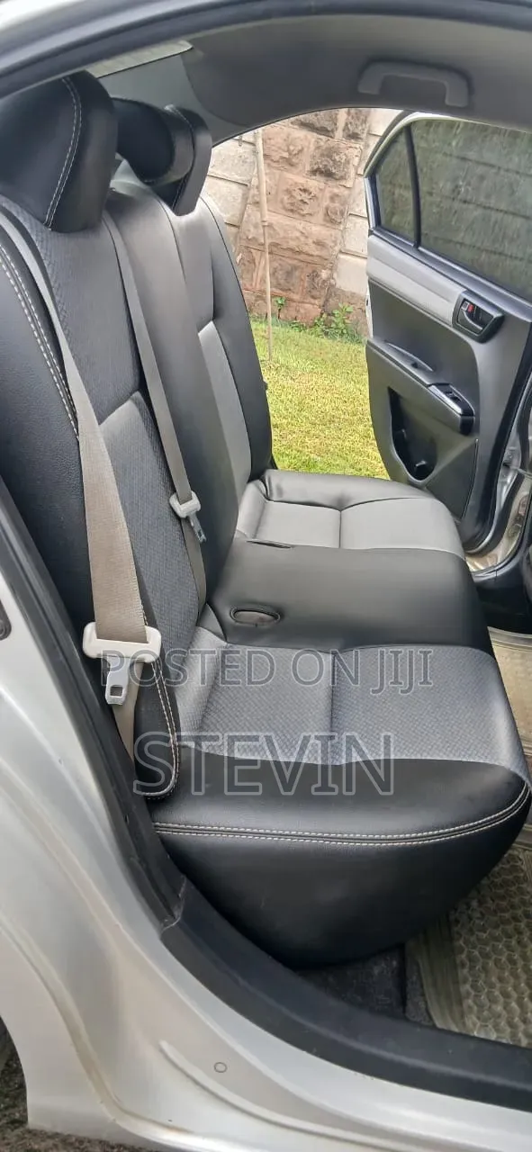 Toyota Axio 2014 Silver