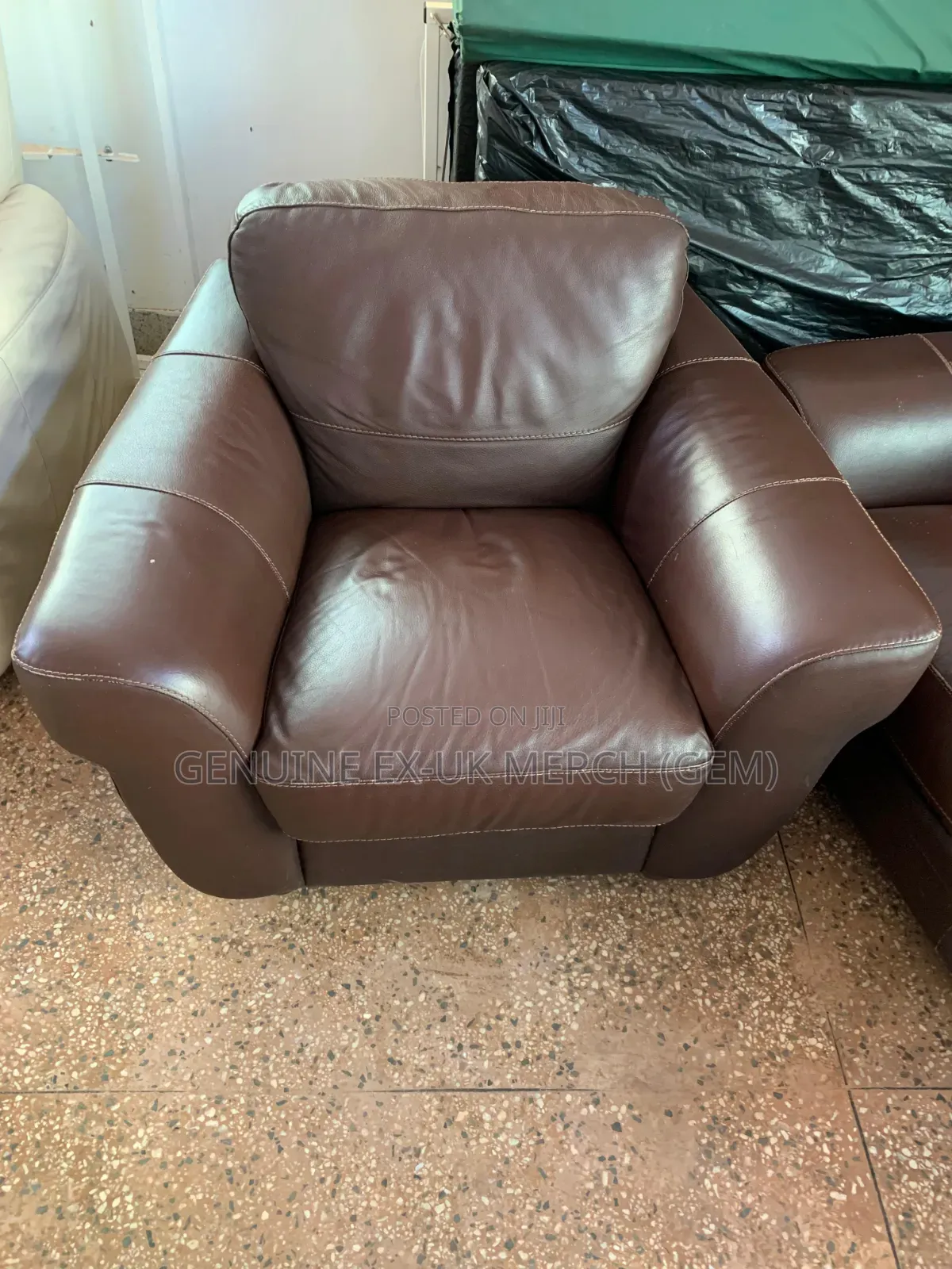 Exex-Uk Leather Sofas