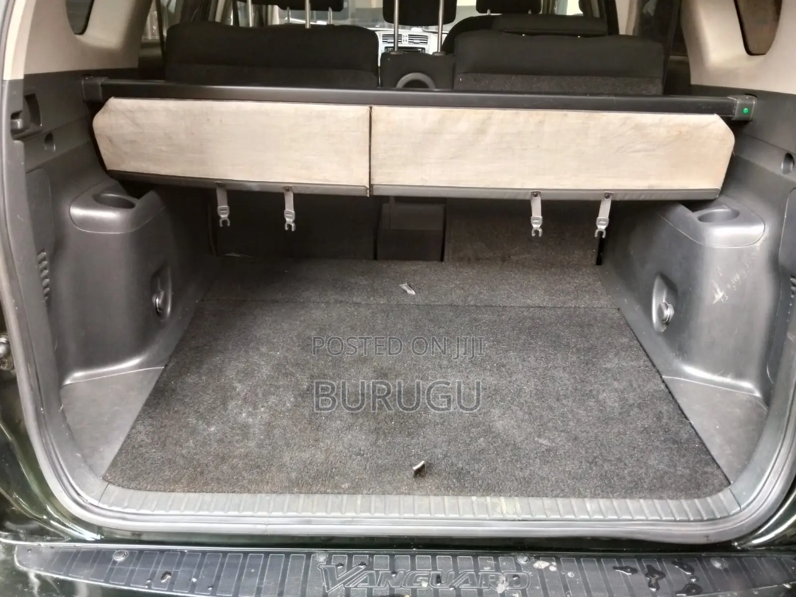 Toyota Vanguard 2010 Black