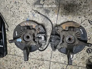 Nissan Note Front Hub