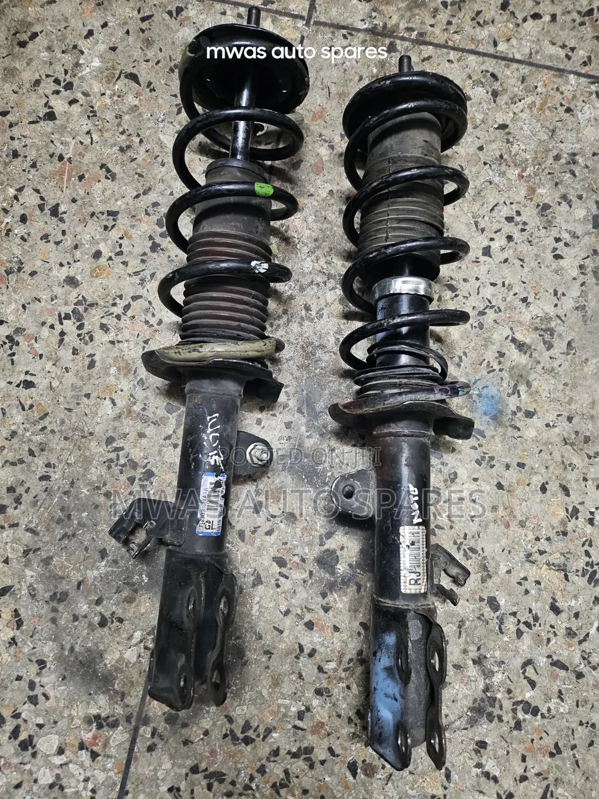Nissan Note Front Shocks