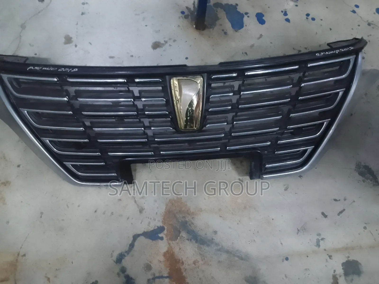 Toyota Premio 270 2018 Grill