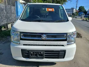 Mitsubishi EK Wagon 2019 White