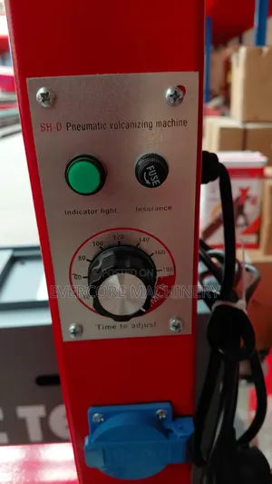 Commercial Tyre Vulcanizer/Repairing Punctures Machine Pneumatic.