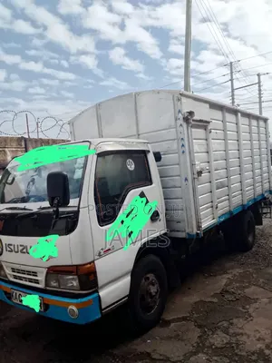 Isuzu 4.3 Kaq Enclose 2000 White