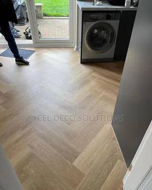 Herringbone SPC Flooring – Sophisticated Modern Flooring