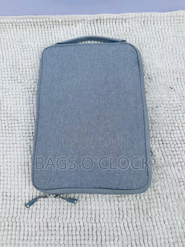 Samsonite Slim Laptop Sleeve Case – Grey (Padded Water-Resistant) - thumbnail 3