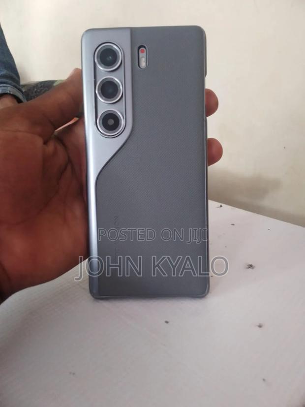Tecno Camon 40 256 GB Gray - thumbnail 5