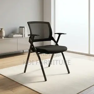 Office Chair:Foldable Mesh Training Chair-Black Cushioned Seat Arms