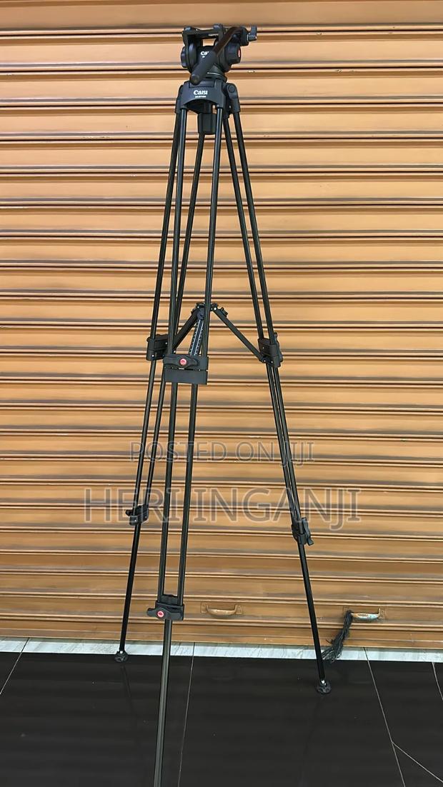 Caisi Dv 1800 Tripod Stand