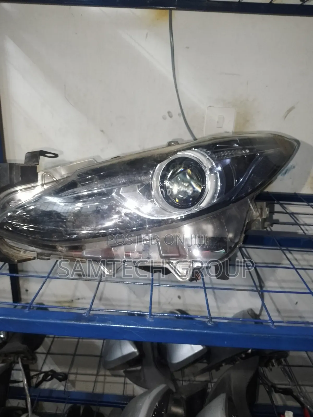 Mazda Axela 2015 Head Lights