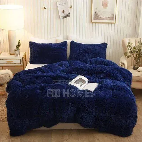6pc Velvet Plush Duvet Set | Fleece Bedsheet + 4 Pillowcases | 6x6/6x7
