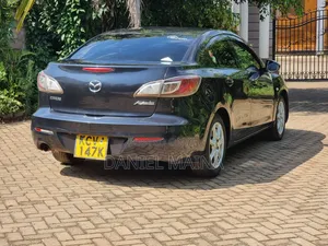 Mazda Axela 2012 Black