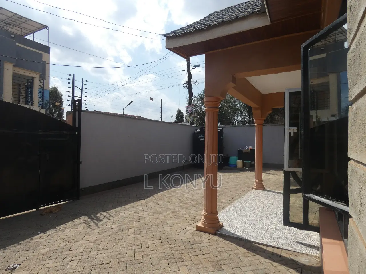 3bdrm House in Kimbo for sale