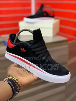 Adidas Saloba