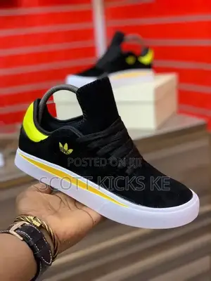 Adidas Saloba
