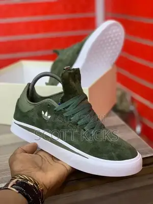 Adidas Saloba