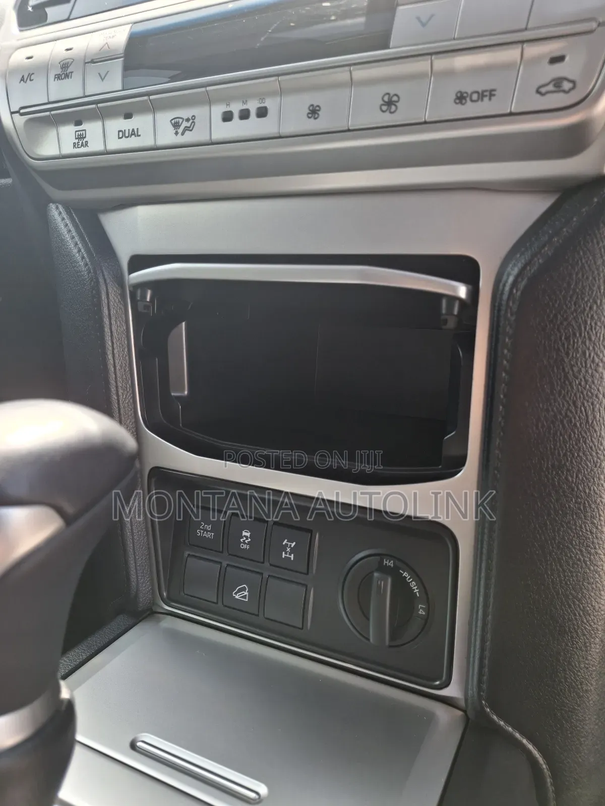 Toyota Land Cruiser Prado 2019 Pearl