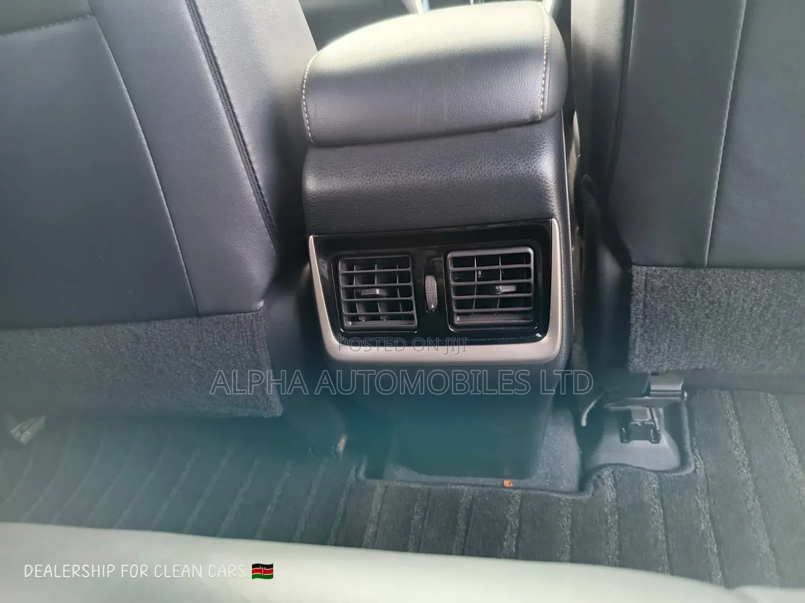 Toyota Harrier 2.0 4WD 2019 Black