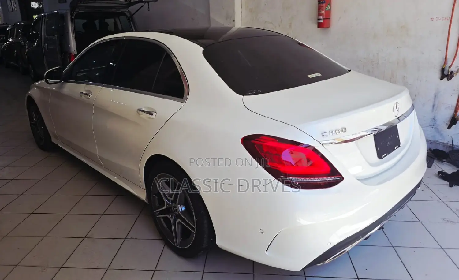 Mercedes-Benz C200 2019 White