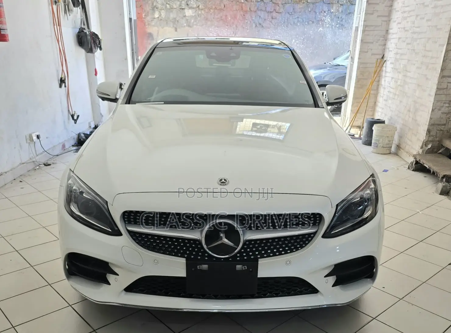 Mercedes-Benz C200 2019 White