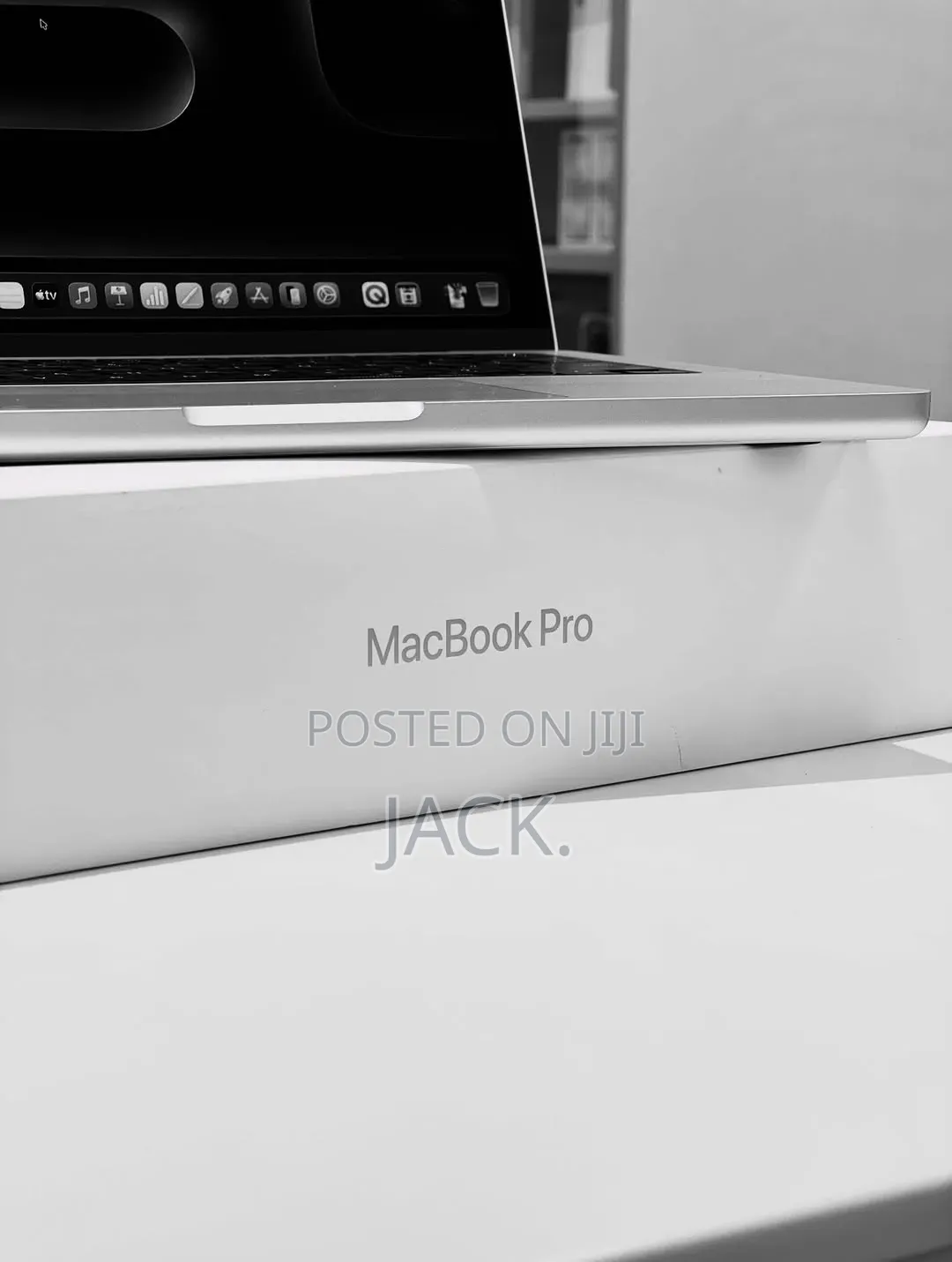 Laptop Apple MacBook Pro 2025 M5 14-inch 16GB Apple M5 SSD 1T
