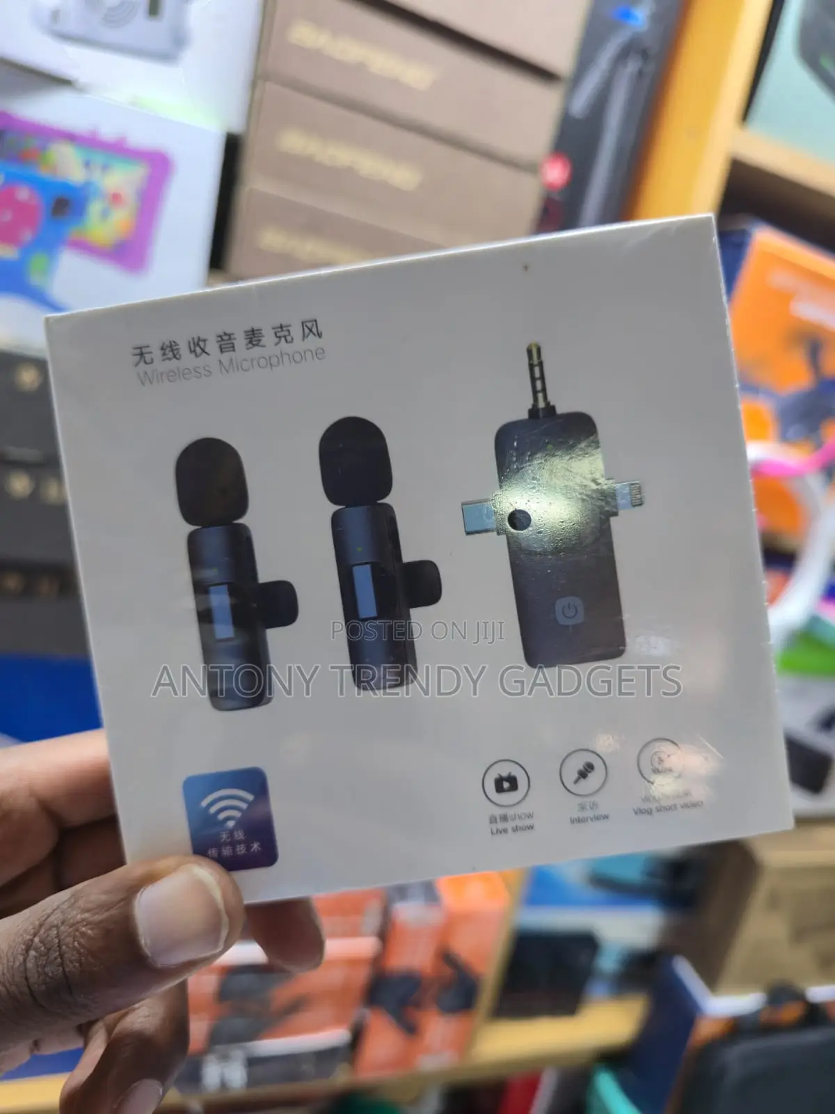  Clip-on Wireless Microphone Plug Play Recording Kit