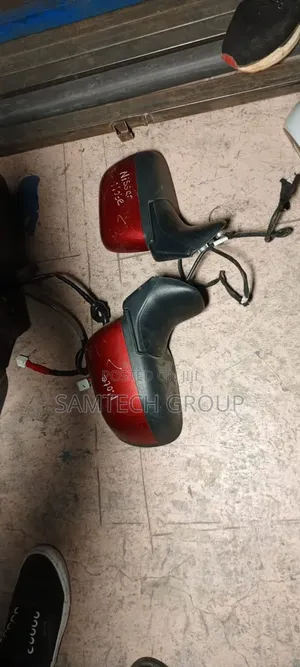 Super Clean Nissan Note Side Mirrors