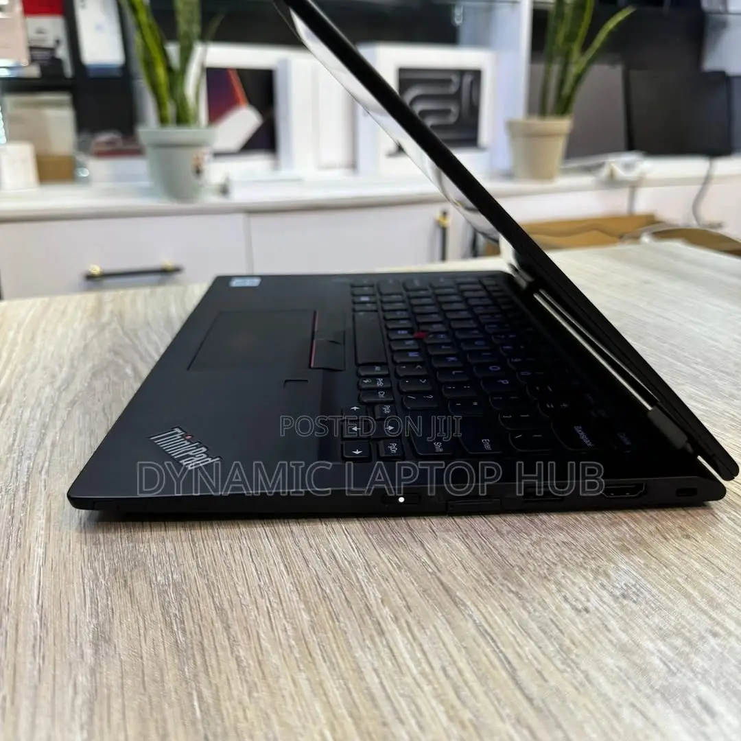 Laptop Lenovo ThinkPad x13 Yoga 16GB Intel Core i7 SSD 512GB