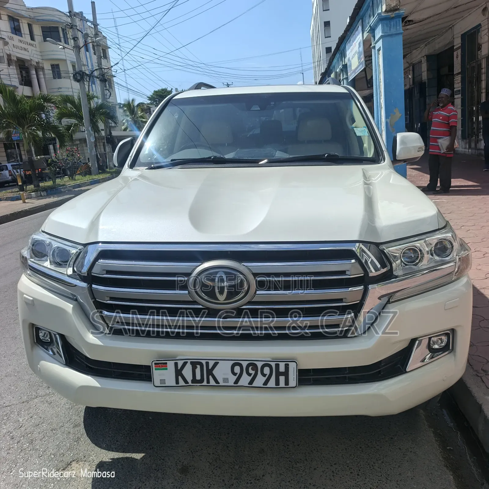Toyota Land Cruiser 4.6 V8 ZX 2016 Pearl