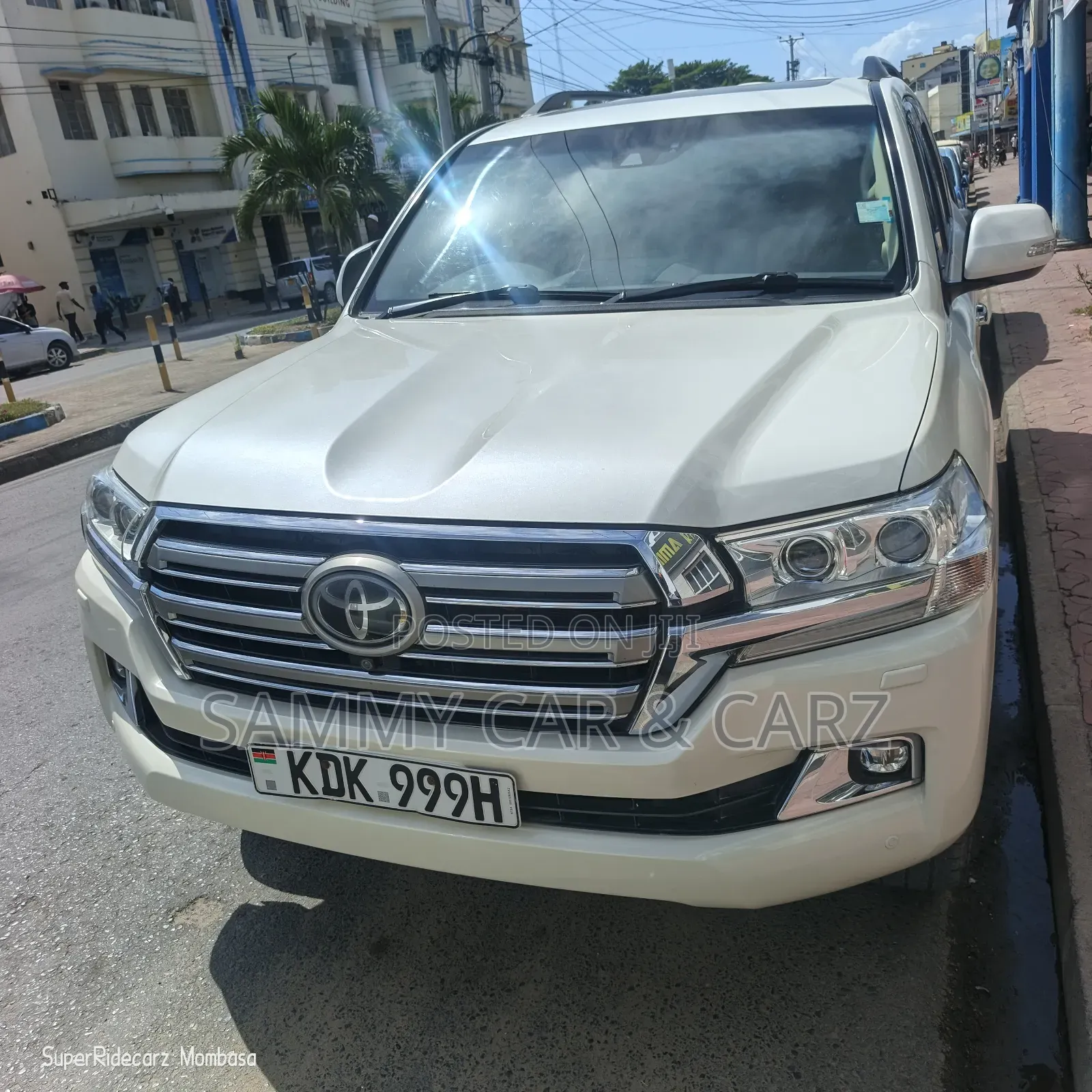 Toyota Land Cruiser 4.6 V8 ZX 2016 Pearl
