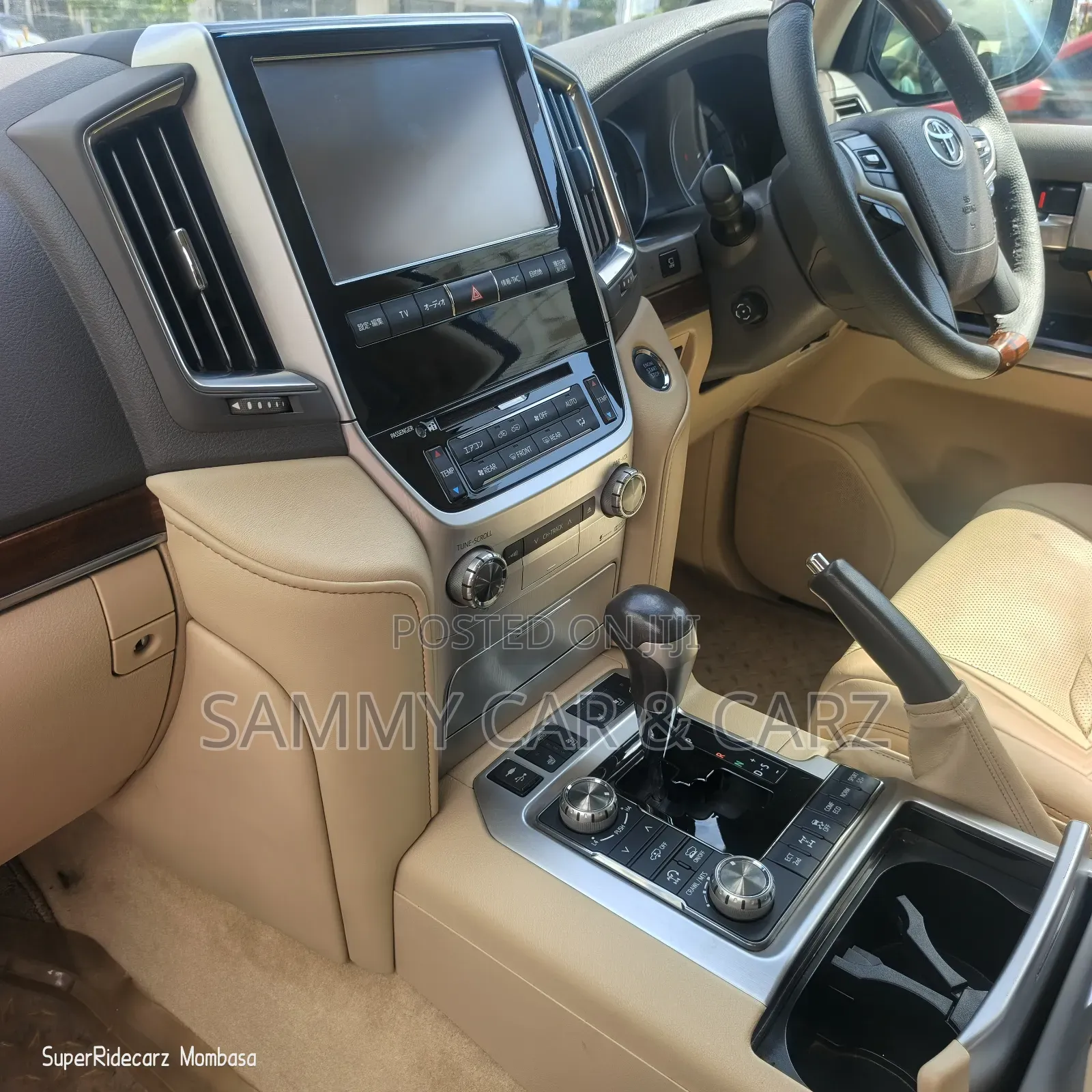 Toyota Land Cruiser 4.6 V8 ZX 2016 Pearl