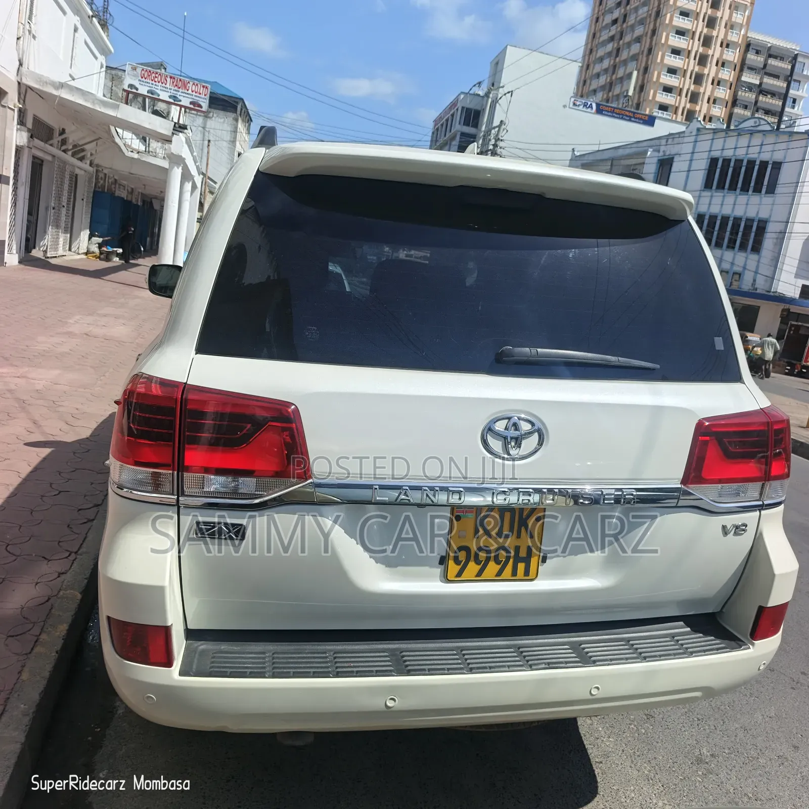 Toyota Land Cruiser 4.6 V8 ZX 2016 Pearl