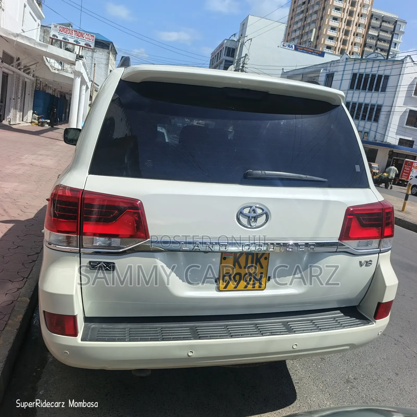 Toyota Land Cruiser 4.6 V8 ZX 2016 Pearl